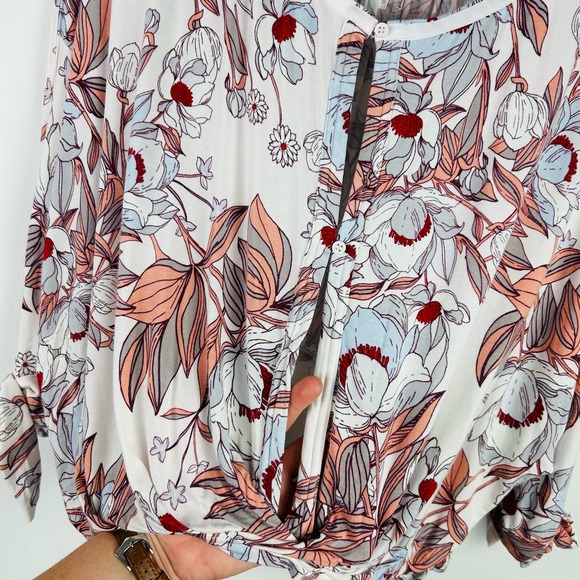 Free People Coral Blue Floral Knit Blouse Tie Sleeve Size XS - Picture 5 of 7